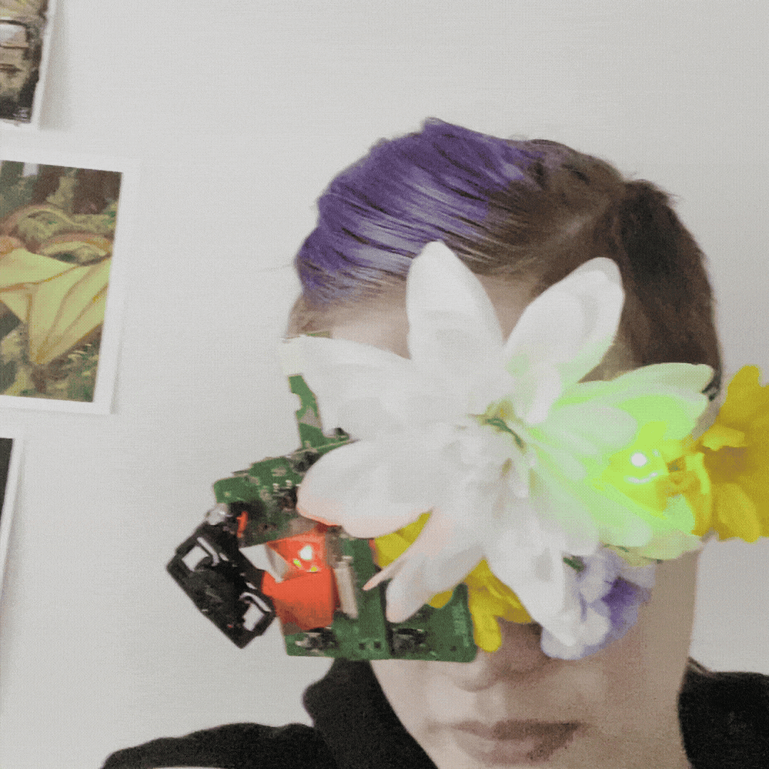 a Video of me wearing the mask.